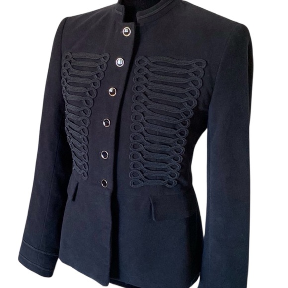 ✨🎁 Zara Velvet Jacket Blazer 🎁✨ - Picture 4 of 9